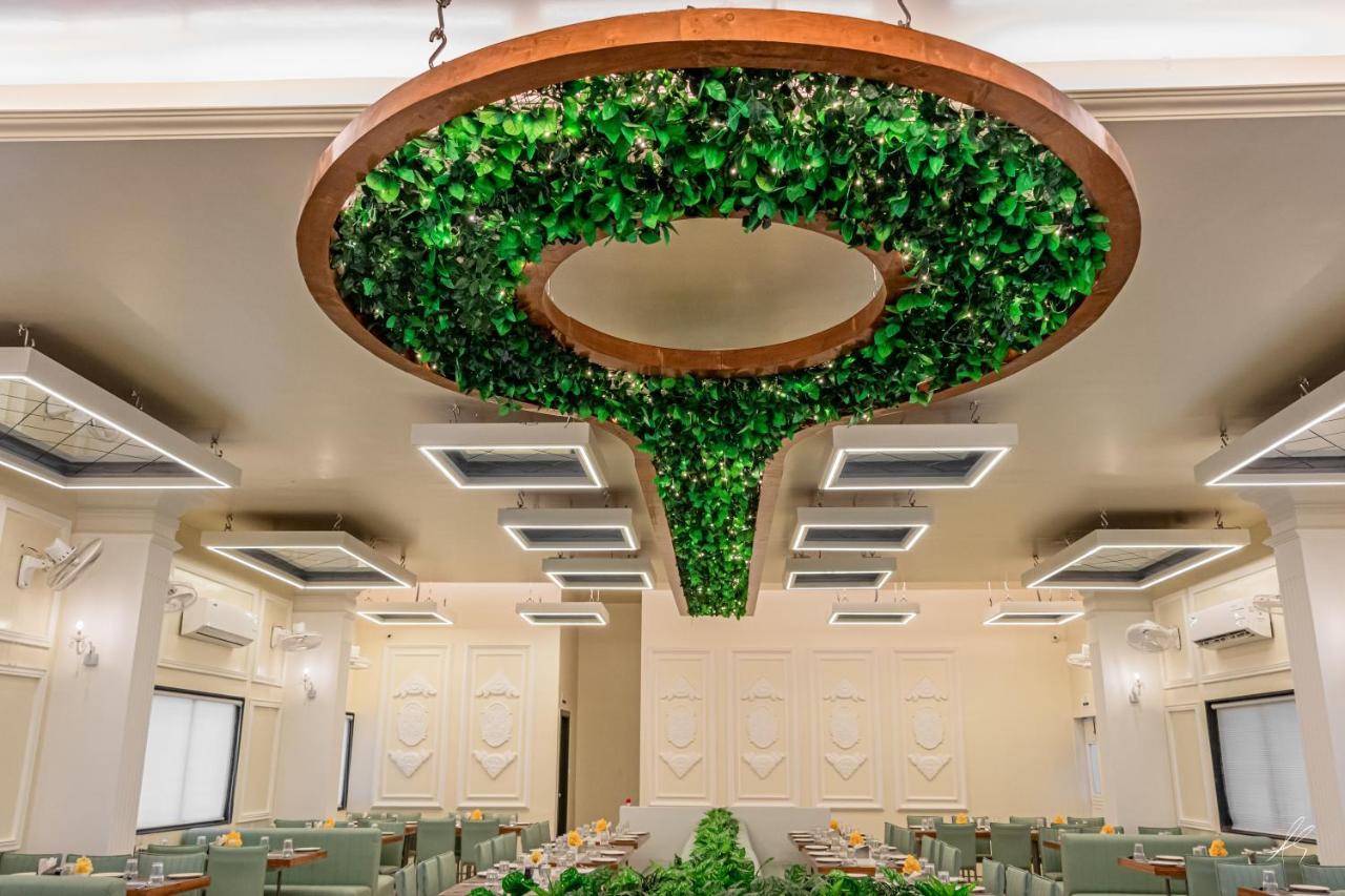 Sai Residency Hotel Aurangabad  Buitenkant foto